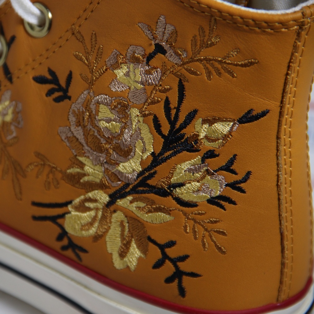 Converse Chuck 70 Olive Leather All Star High Tops - Picture 3 of 8